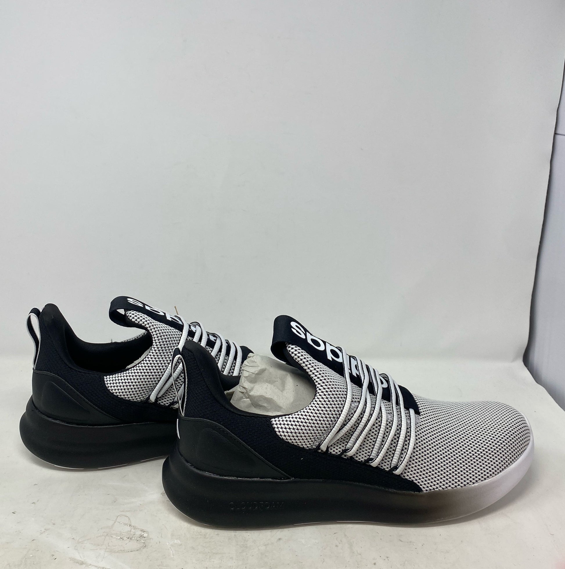 Product Image-UNT096528I6PJ