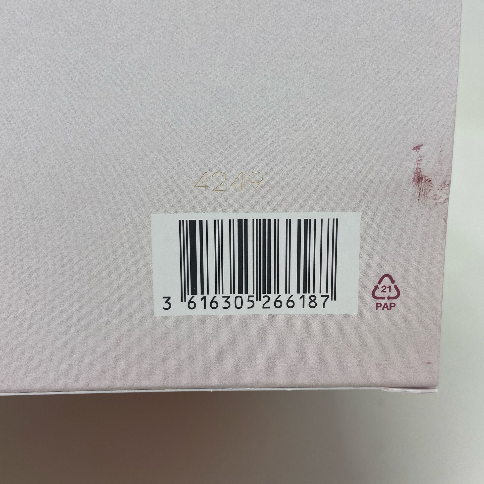 Serial #/Tag-UNT8463221UMG